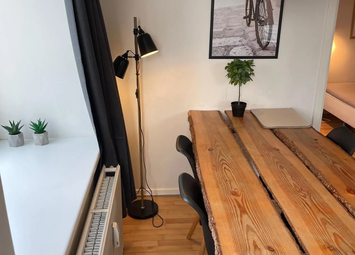 Central Apt W Parking Possibility, Netflix & Near Attractions Aarhus