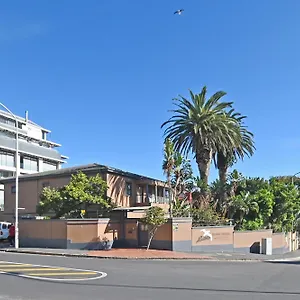 https://albatross-suite.hotels-capetown.com